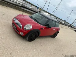 Vermelho Usado 2010 Mini ONE Citadino | € 10.000 (Preço justo)