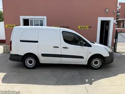 Branco Usado 2018 Citroën Berlingo Monovolume | € 10.990 (Preço justo)