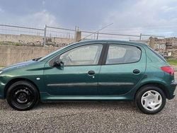 Usado 1999 Peugeot 206 Sedan | € 1.490 (Preço justo)