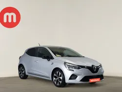 Cinzento Usado 2022 Renault Clio V LIMITED | € 15.499 (Bom preço)