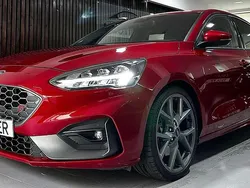 Vermelho Usado 2020 Ford Focus ST | € 29.900
