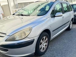 Usado 2003 Peugeot 307 Sedan | € 1.600