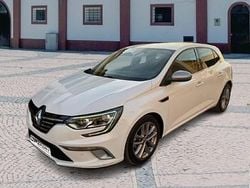 Branco Usado 2019 Renault Mégane GT Line GT-Line Citadino | € 18.900 (Preço justo)