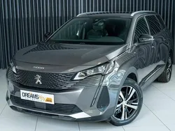 Cinzento Usado 2022 Peugeot 5008 Monovolume | € 25.900 (Preço justo)