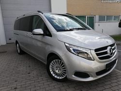 Cinza Usado 2018 Mercedes V220 Monovolume | € 49.500