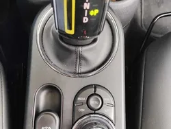 Cinzento Usado 2020 Mini Cooper SE Hatch Citadino | € 18.000 (Preço justo)