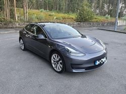 Usado 2019 Tesla Model 3 Standard Range Sedan | € 21.999 (Preço justo)