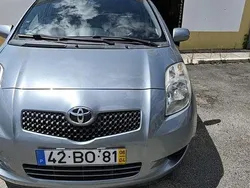 Usado 2006 Toyota Yaris Sedan | € 6.500 (Preço justo)