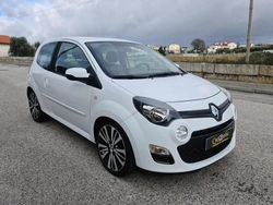 Branco Usado 2012 Renault Twingo Dynamique Citadino | € 6.500 (Preço justo)