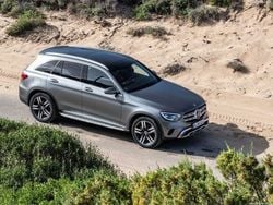 Cinzento Usado 2021 Mercedes GLC300e SUV | € 39.500