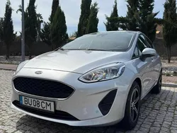 Cinzento Usado 2020 Ford Fiesta Citadino | € 12.900 (Preço justo)