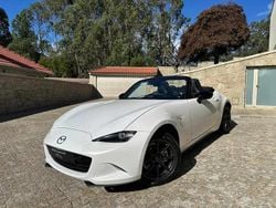 Branco Usado 2015 Mazda MX5 Cabrios | € 19.950 (Preço elevado)