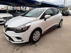 Usado 2016 Renault Clio IV Komfort Sedan | € 9.990 (Preço justo)