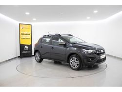 Cinzento Usado 2023 Dacia Sandero Citadino | € 16.980 (Preço justo)