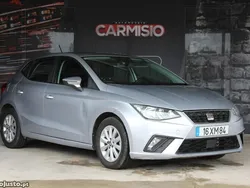 Cinza Usado 2019 Seat Ibiza Style | € 11.400 (Bom preço)