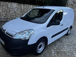 Branco Usado 2018 Citroën Berlingo Monovolume | € 11.950 (Preço justo)