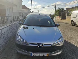 Usado 2004 Peugeot 206 Sedan | € 2.850
