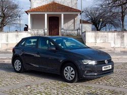 Cinzento Usado 2019 VW Polo | € 12.950 (Preço justo)