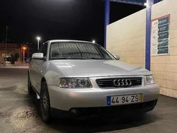 Cinzento Usado 2002 Audi A3 S-Line | € 4.499 (Caro)