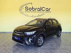 Preto Usado 2022 Kia Stonic Urban SUV | € 16.000 (Preço justo)