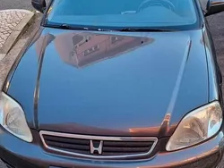 Cinzento Usado 1998 Honda Civic Sedan | € 3.500
