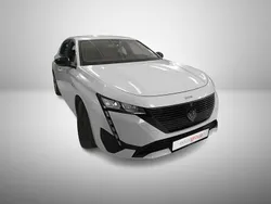 Branco Usado 2023 Peugeot 308 Active | € 27.990 (Bom preço)