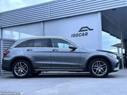 Branco Usado 2019 Mercedes GLC250 AMG line | € 39.900 (Preço justo)