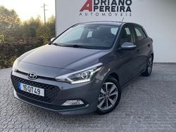 Cinza Usado 2016 Hyundai i20 Comfort | € 13.900
