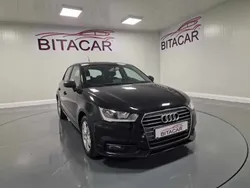 Preto (metalizado) Usado 2017 Audi A1 Sportback Design Citadino | € 15.950 (Preço justo)