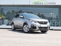 Cinzento Usado 2019 Peugeot 3008 Active SUV | € 15.900 (Bom preço)