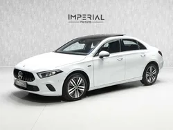 Branco Usado 2020 Mercedes A250 Progressive Sedan | € 27.450 (Preço elevado)