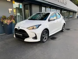 Branco Usado 2022 Toyota Yaris Hybrid | € 18.990 (Bom preço)
