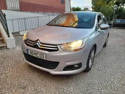 Usado 2011 Citroën C4 Seduction Sedan | € 5.750 (Preço justo)