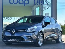 Cinzento Usado 2017 Renault Clio IV LIMITED | € 11.770 (Preço elevado)