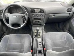 Preto Usado 1999 Volvo S40 Sedan | € 4.950