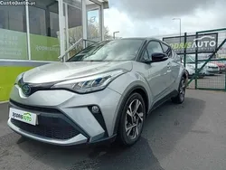 Cinza Usado 2023 Toyota C-HR SUV | € 33.500 (Preço elevado)