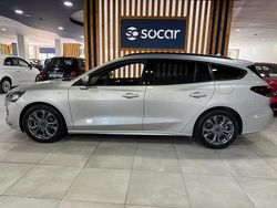 Cinzento Usado 2023 Ford Focus ST-Line Carrinha | € 20.750 (Preço justo)