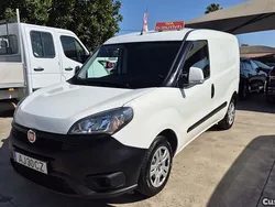 Branco Usado 2021 Fiat Doblò Monovolume | € 11.900 (Preço justo)