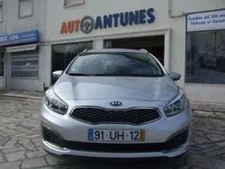 Cinzento Usado 2018 Kia Ceed Sportswagon Carrinha | € 12.000