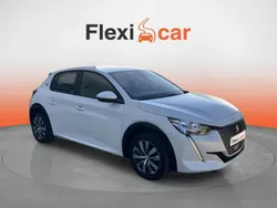 Branco Usado 2020 Peugeot e-208 Active Citadino | € 14.980 (Preço justo)