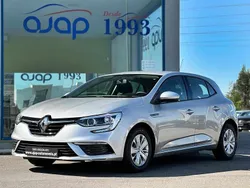 Cinzento Usado 2018 Renault Mégane IV Zen | € 12.570 (Bom preço)