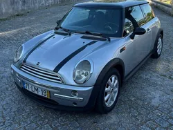 Cinza Usado 2003 Mini One D Citadino | € 4.990 (Preço justo)