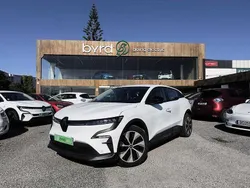 Branco Usado 2023 Renault Mégane Equilibre SUV | € 26.900 (Preço justo)