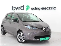 Cinzento Usado 2017 Renault Zoe Bose Edition Citadino | € 10.900 (Preço justo)