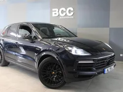 Azul Usado 2018 Porsche Cayenne SUV | € 63.990 (Bom preço)
