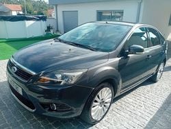 Usado 2008 Ford Focus Titanium Sedan | € 6.800 (Caro)