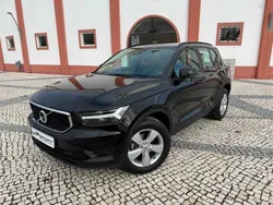 Preto Usado 2019 Volvo XC40 Momentum SUV | € 28.500 (Preço justo)