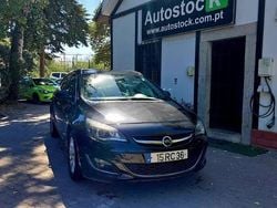 Preto Usado 2016 Opel Astra Cosmo Carrinha | € 8.800 (Preço justo)