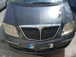 Usado 2003 Lancia Phedra Monovolume | € 1.700
