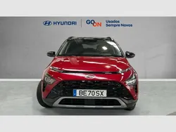 Dragon red Usado 2023 Hyundai Bayon Premium SUV | € 18.990 (Preço justo)